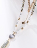 Fashion Natural Wood White Howlite Bead Stone Pendant Necklace For Women