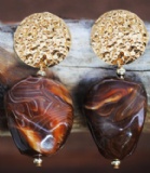 Acryl and resin earring