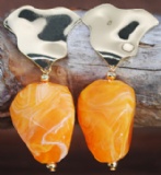Acryl and resin earring